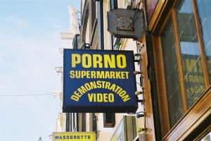 porno supermarket