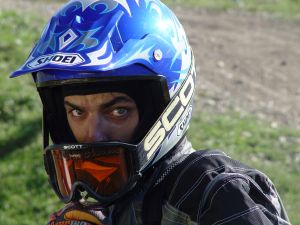 moto helmy 2